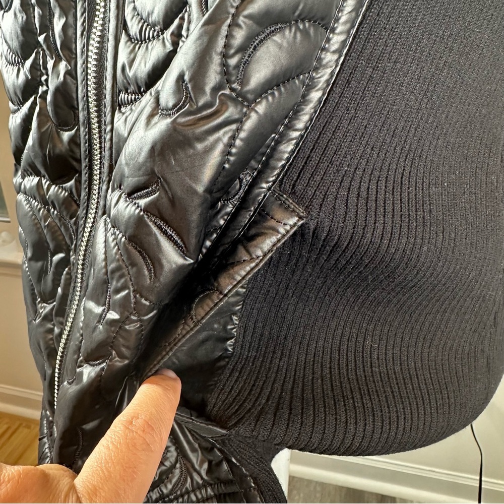 Chico’s Collection Black Quilted Faux Leather Vest Size 2 Sleek & Chic - Picture 7 of 12